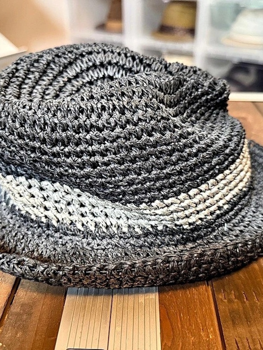 Levi’s Black Woven Paper Fedora Hat Gray Stripe S/M